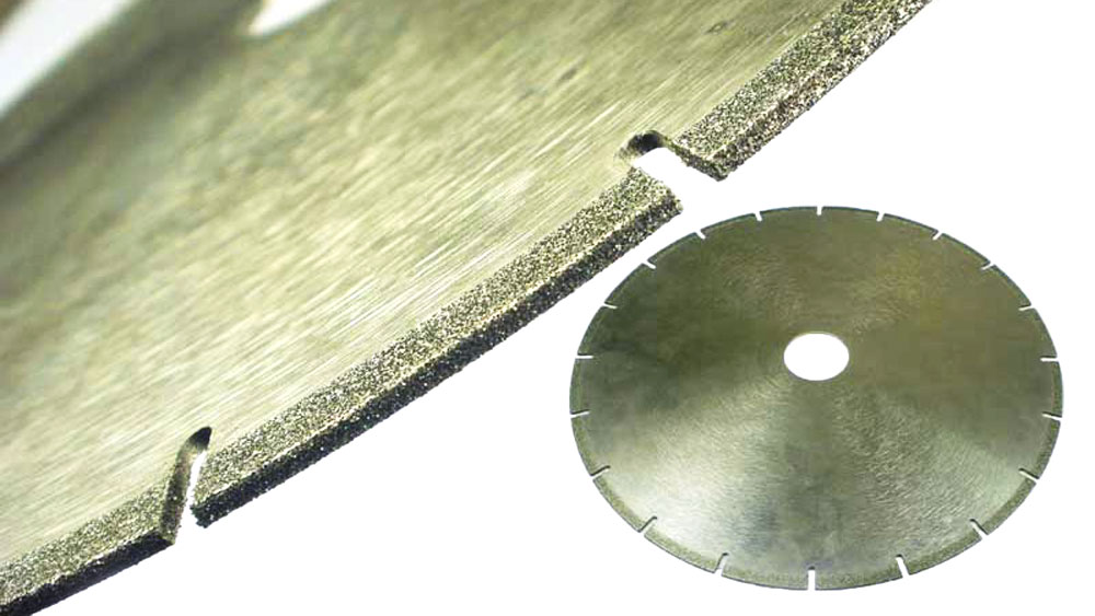 Electroplated diamond cutting wheel for Foundry